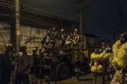RIO, BRESIL-MARCH, 2019: Les membres du gang des Cobras arrivent dans une favela dans le nord de Rio. La favela est surveillee par des hommes lourdement armÃ©s (Picture by Veronique de Viguerie/Getty Reportage)