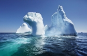 BONAVISTA, NEWFOUNDLAND-JUNE, 2014: Iceberg echoues dans la baie de Bonavista, a Terre Neuve. Icebergs in Bonavista Bay. (Picture by Veronique de Viguerie/Reportage by Getty Images).