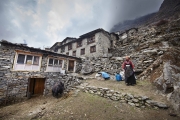 BEDING, NEPAl-APRIL, 2015: Traditionnellement les sherpas sont Ã©leveurs de Yaks et cultivateurs de patates. Beding 3700m(Picture by Veronique de Viguerie/Reportage by Getty Images)