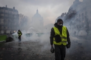 PARIS, FRANCE - DECEMBER 01: December 1, 2018 in Paris, France. The demonstrators, known as "gilets jaunes" or "yellow vests," have protested across France for the last two weeks, demanding a reduction in fuel prices. French law requires drivers to carry yellow vests in case of accident. (Photo by Veronique de Viguerie/Getty Images)