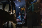 NA, NEPAL-APRIL, 2015: Nag Che s'est blessÃ© en tombant alors qu'il gardait ses Yaks. Il n'y a pas d'hÃ´pital dans la vallÃ©e. Il attend d'Ãªtre secouru par un hÃ©licoptÃ¨re qui l'emmÃ¨nera pour Ãªtre soignÃ© Ã  Katmandou. Village de Na 4180m. (Picture by Veronique de Viguerie/Reportage by getty Images)